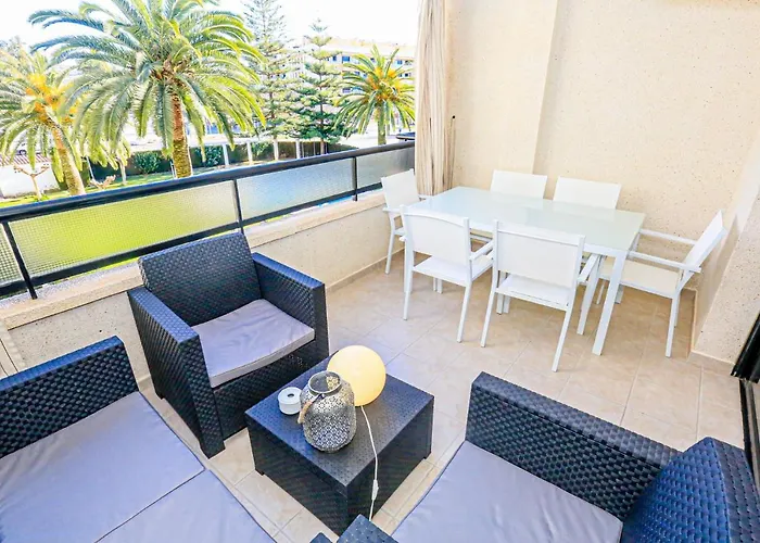 Litoral Costa Dorada - Regata Only Families *