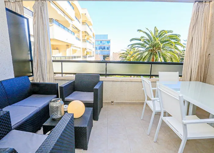 Litoral Costa Dorada - Regata Only Families *