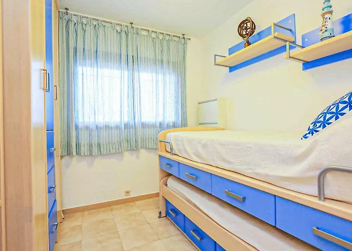 Litoral Costa Dorada - Regata Only Families *