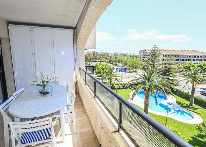 Litoral Costa Dorada - Regata Only Families アパート カンブリルス